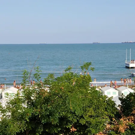 Διαμέρισμα 3 Amazing Sea View Beachfront Flat Blue Λίντο της Βενετίας