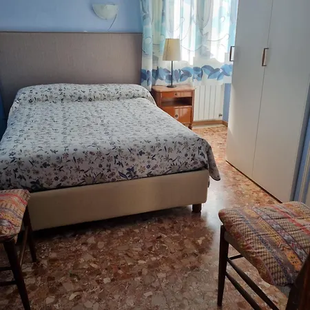 3 Amazing Sea View Beachfront Flat Blue Apartment *