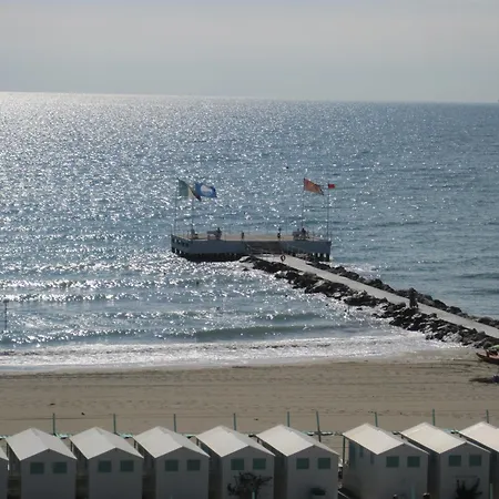 Apartment 3 Amazing Sea View Beachfront Flat Blue