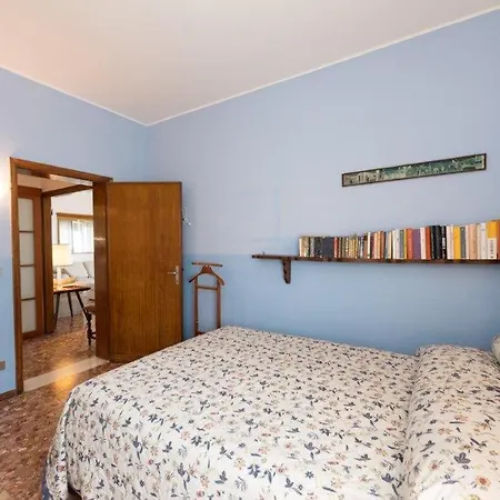 3 Amazing Sea View Beachfront Flat Blue Apartment *