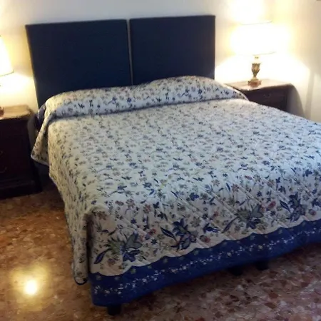 3 Amazing Sea View Beachfront Flat Blue Apartment Lido di Venezia