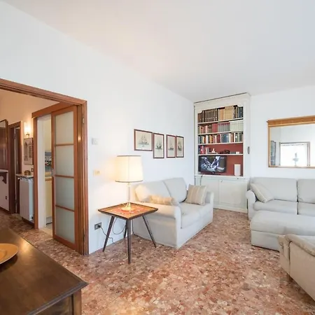 3 Amazing Sea View Beachfront Flat Blue Venedigs Lido