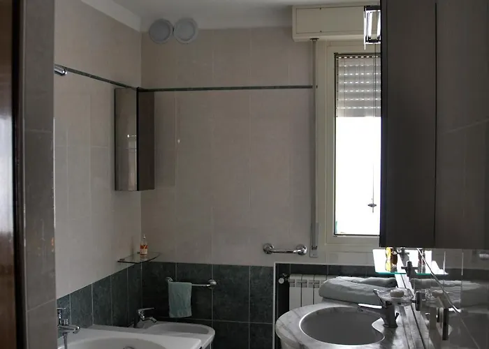 3 Amazing Sea View Beachfront Flat Blue