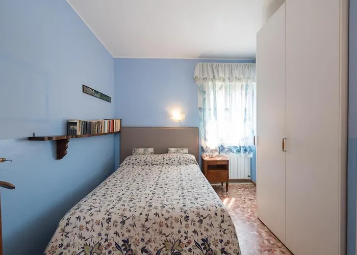 3 Amazing Sea View Beachfront Flat Blue Lägenhet