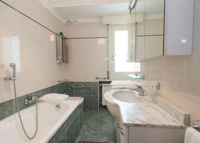 3 Amazing Sea View Beachfront Flat Blue Lägenhet *